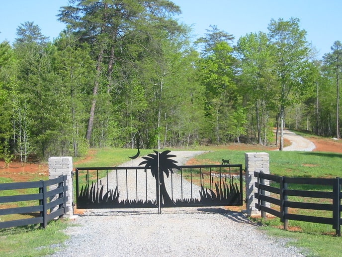 Plasma cut farm gate