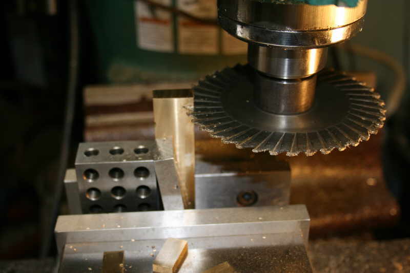 Slitting saw setup