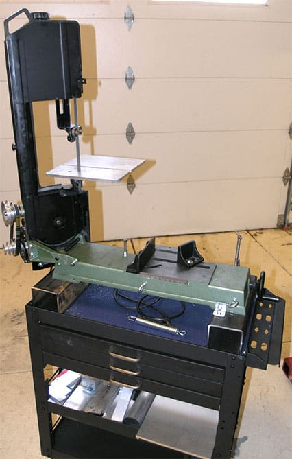 Harbor Freight Bandsaw upright sawing table.